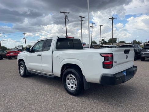 Used 2025 Nissan Frontier S RWD image 5