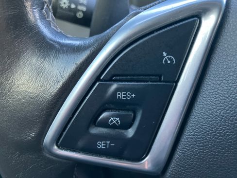 Used 2019 Chevrolet Camaro LT w/ RS Package image 16