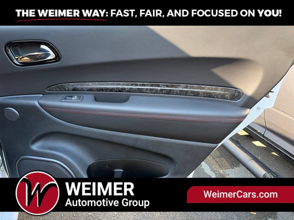 Used 2025 Dodge Durango R/T AWD/4WD image 11