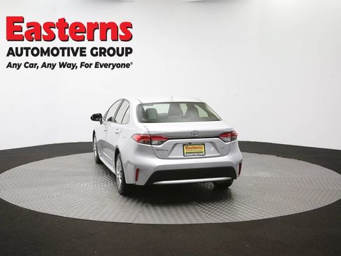 Used 2022 Toyota Corolla LE FWD image 35