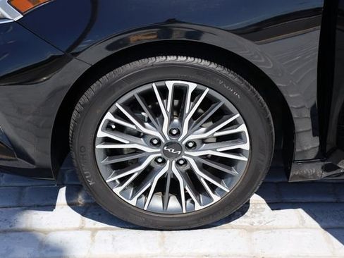 Used 2023 Kia Forte GT-Line w/ GT-Line Premium Package FWD image 41