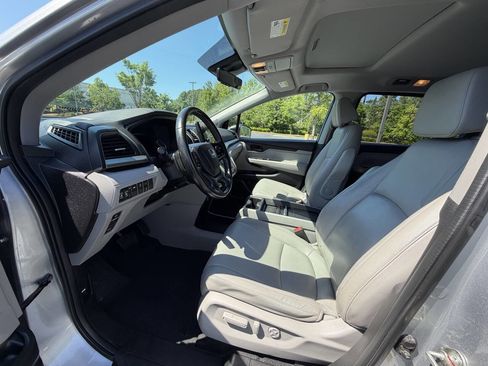 Used 2018 Honda Odyssey EX-L image 9