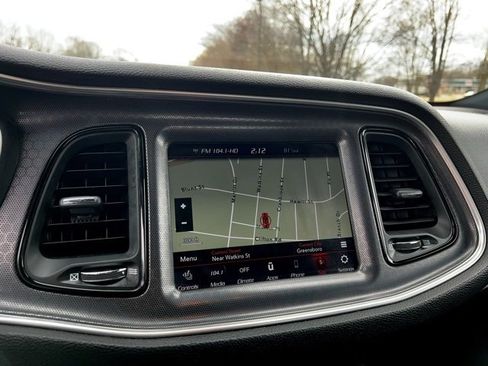 Used 2018 Dodge Challenger R/T Scat Pack w/ Leather Interior Group image 33