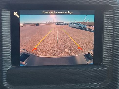 Used 2021 Jeep Gladiator Willys image 16