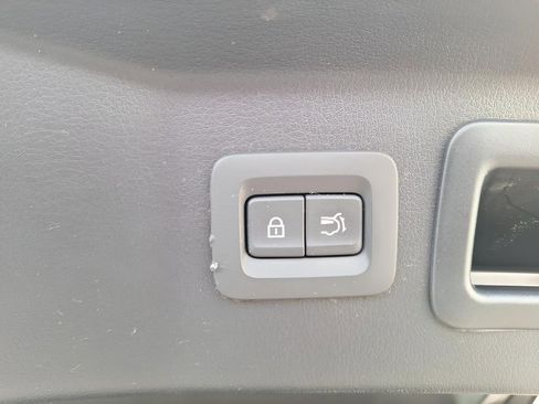 Used 2025 MAZDA CX-90 3.3 Turbo w/ Select Package image 36