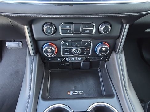 Used 2023 Chevrolet Tahoe LT image 16