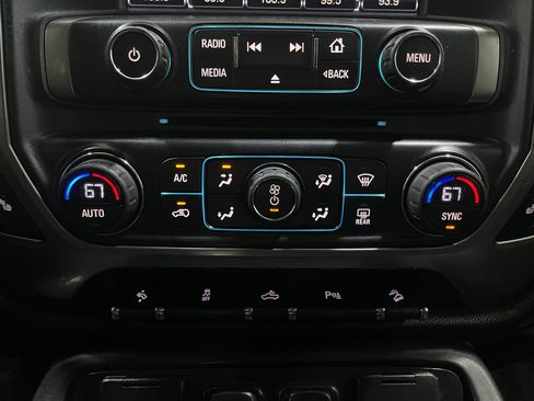 Used 2015 Chevrolet Silverado 1500 LT image 24