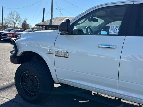 Used 2017 RAM 2500 Laramie AWD/4WD image 6
