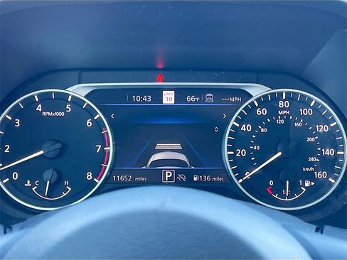 Used 2024 Nissan Sentra SR image 12