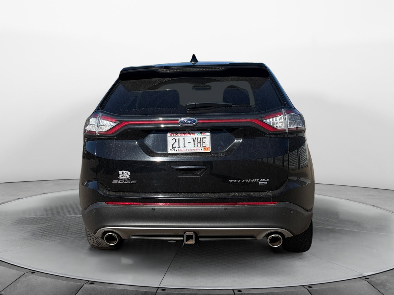 Used 2018 Ford Edge Titanium w/ Technology Package AWD/4WD image 6