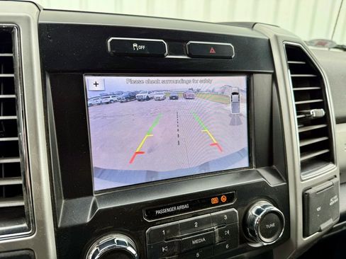 Used 2019 Ford F250 Lariat w/ Lariat Value Package image 20