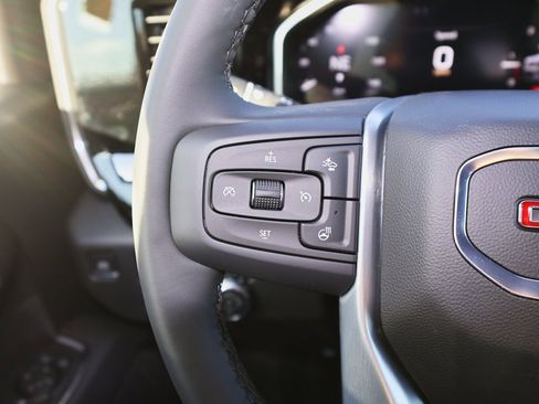 New 2026 GMC Sierra 1500 Elevation image 21