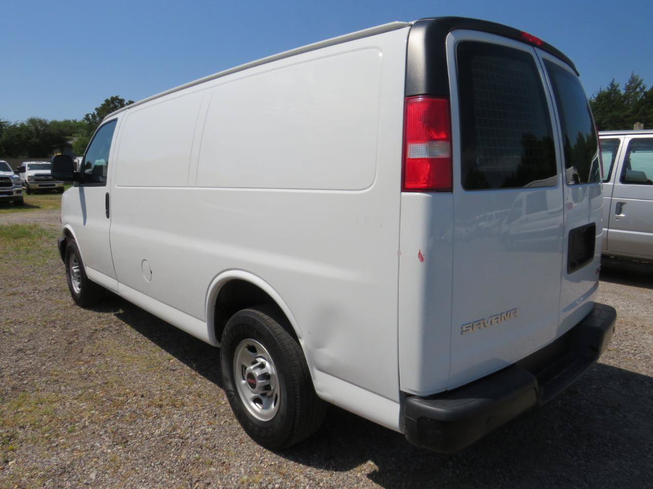 Used 2018 GMC Savana 2500 w/ Driver Convenience Package RWD image 7