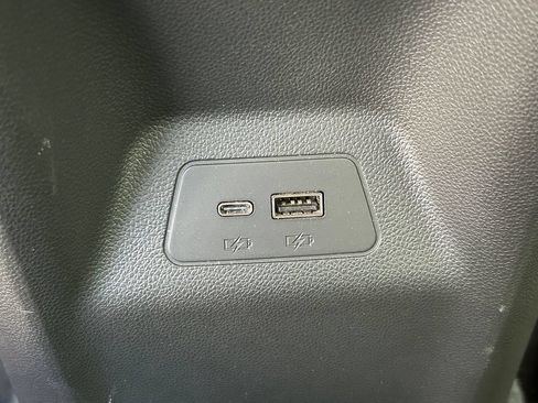 Used 2024 Buick Envision Preferred AWD/4WD image 20