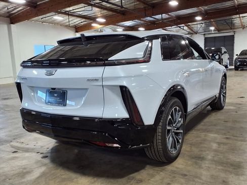 New 2026 Cadillac Lyriq Sport RWD image 8
