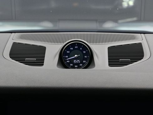 Certified 2024 Porsche Cayenne S image 23