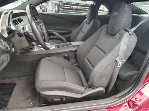 Used 2010 Chevrolet Camaro SS RWD image 8
