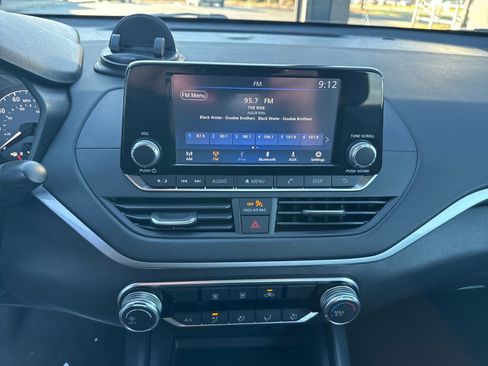 Used 2023 Nissan Altima 2.5 S image 35