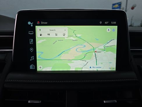 Used 2022 Chevrolet Suburban Premier image 14