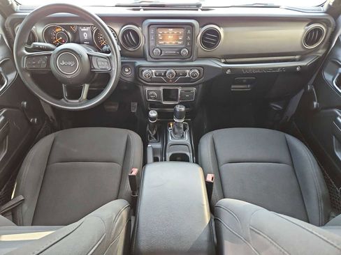 Used 2021 Jeep Wrangler Unlimited Sport image 15