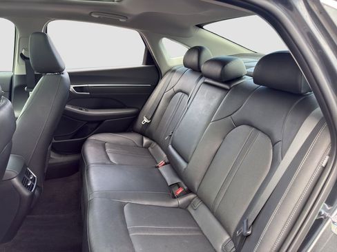 Used 2022 Hyundai Sonata Limited w/ Cargo Package FWD image 13