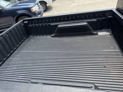 Used 2000 Toyota Tundra Limited RWD image 25