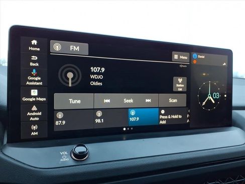 Used 2025 Honda Accord Touring image 14