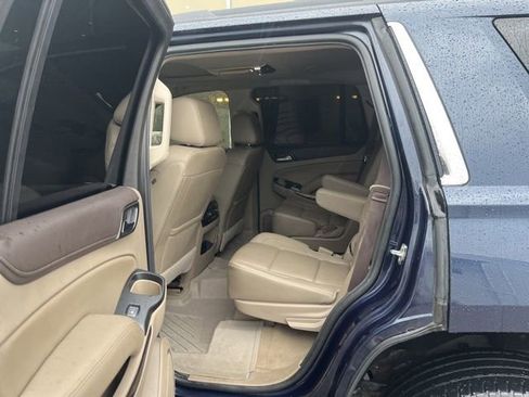 Used 2019 GMC Yukon SLT w/ Premium Edition image 26