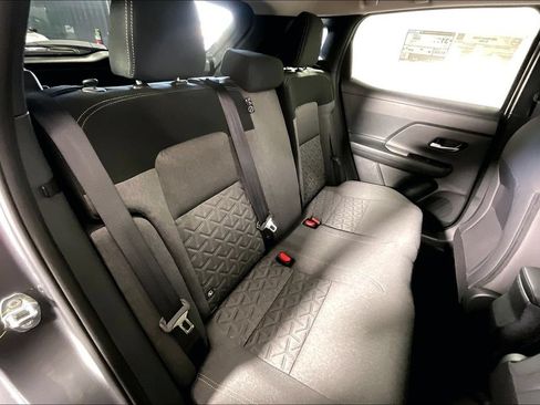 New 2026 Nissan Kicks SV w/ Cold Weather Package FWD image 15