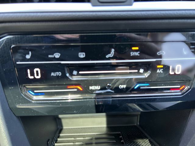 New 2026 Volkswagen Taos SE AWD/4WD image 19