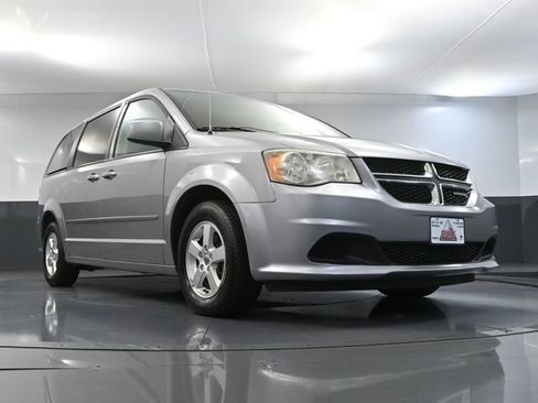 Used 2013 Dodge Grand Caravan SXT FWD image 49