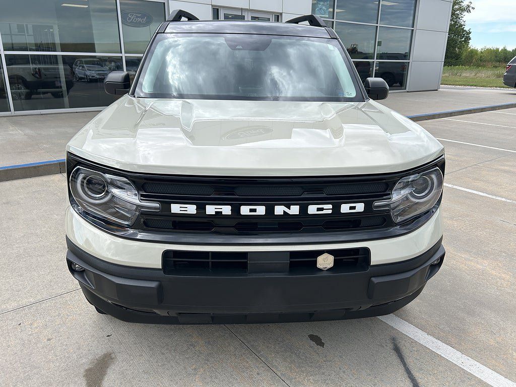 Used 2024 Ford Bronco Sport Outer Banks w/ Tech Package AWD/4WD image 8