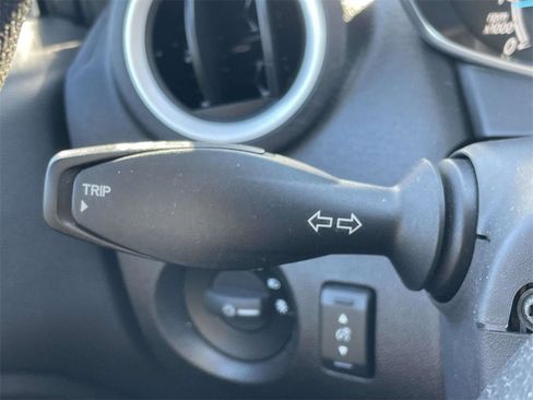 Used 2018 Ford Fiesta SE image 26