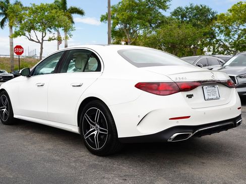 Used 2025 Mercedes-Benz E 350 4MATIC Sedan image 16