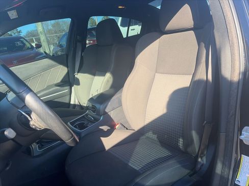 Used 2021 Dodge Charger R/T w/ Performance Handling Group image 12