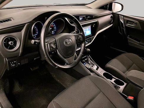 Used 2017 Toyota Corolla iM w/ Carpet Mat Package FWD image 12