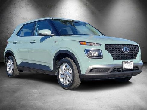 New 2026 Hyundai Venue SE image 23