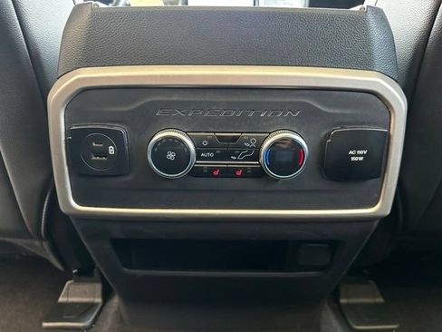 Used 2023 Ford Expedition Max Limited RWD image 36