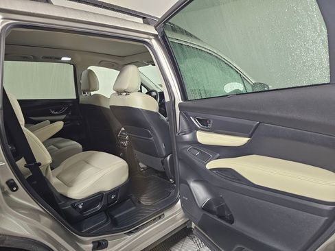 Used 2019 Subaru Ascent Limited w/ Popular Package #2A image 14