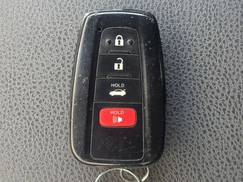 Used 2024 Toyota Camry XSE FWD image 33