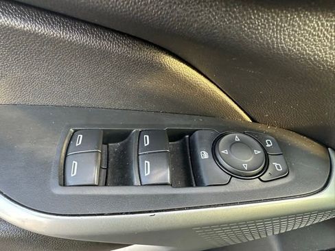 Used 2024 Chevrolet Trax LS w/ Driver Confidence Package image 11