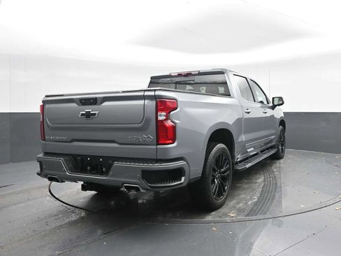 Used 2024 Chevrolet Silverado 1500 High Country w/ Technology Package image 8