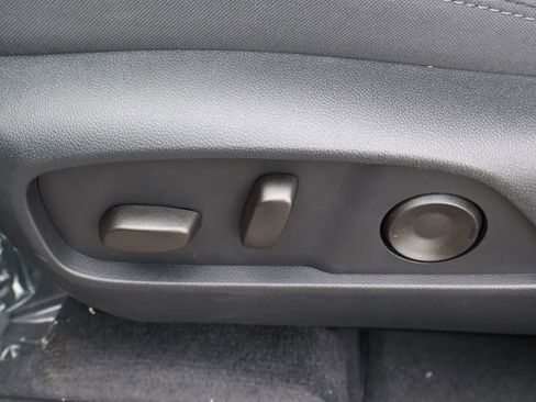 New 2026 Chevrolet Equinox LT w/ Convenience Package II image 16