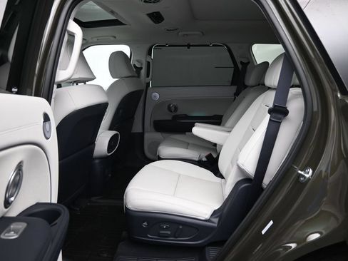 Certified 2026 Hyundai Palisade Calligraphy AWD/4WD image 26