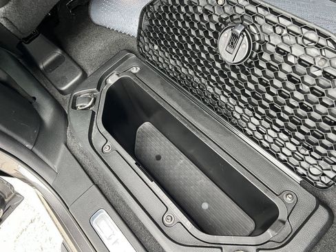 Used 2020 RAM 1500 Laramie AWD/4WD image 49