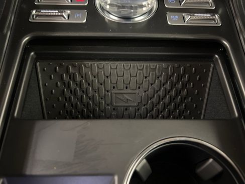 Used 2026 Lincoln Nautilus Premier w/ Equipment Group 102A image 17