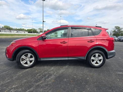 Used 2013 Toyota RAV4 XLE AWD/4WD image 14
