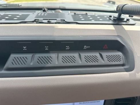 Used 2024 Ford Bronco Wildtrak AWD/4WD image 23