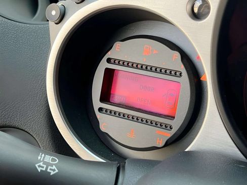 Used 2020 Nissan 370Z Coupe RWD image 13