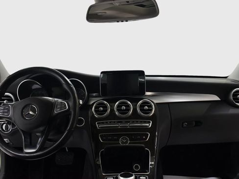 Used 2017 Mercedes-Benz C 300 4MATIC Sedan image 16